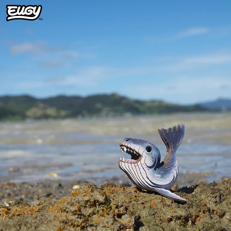 EUGY Leopard Seal model photographed on a beach