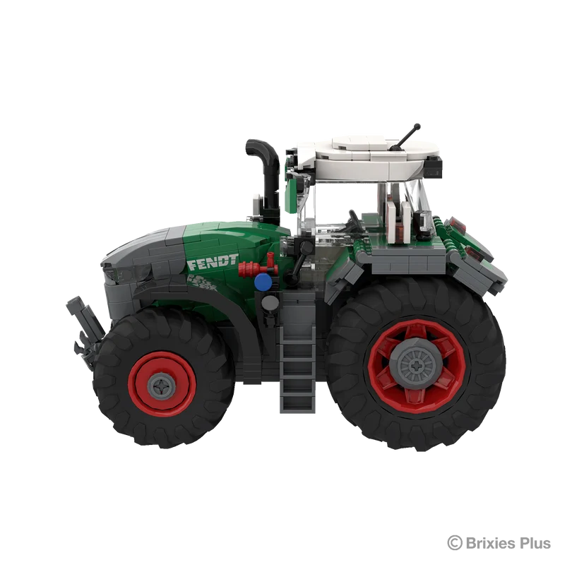 BRIXIES Plus Fendt 1052 Vario shown from the other side with Fendt bonnet branding, hydraulic connections, cab steps and red rimmed wheels