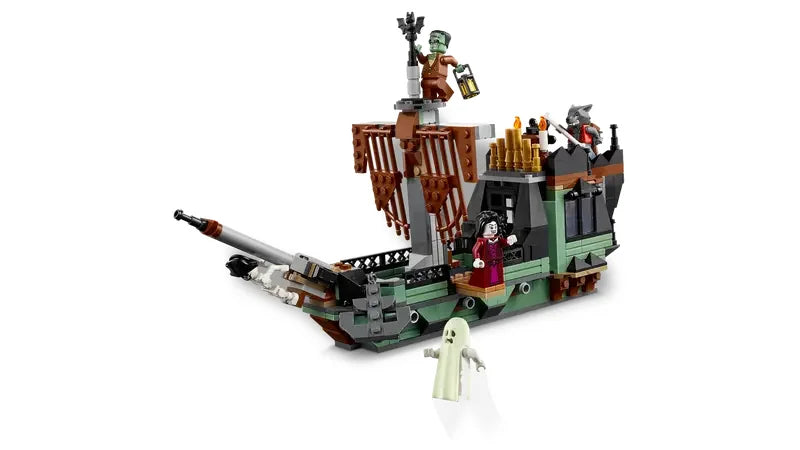 Alternate train and ship builds from LEGO Creator Haunted Mansion – Ireland