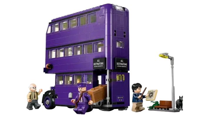 Knight Bus 76446 side view with minifigures