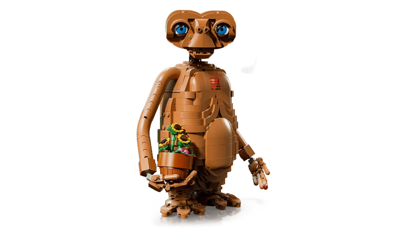 Rear three-quarter view of the LEGO Ideas E.T. the Extra-Terrestrial 21370 model holding the flower pot