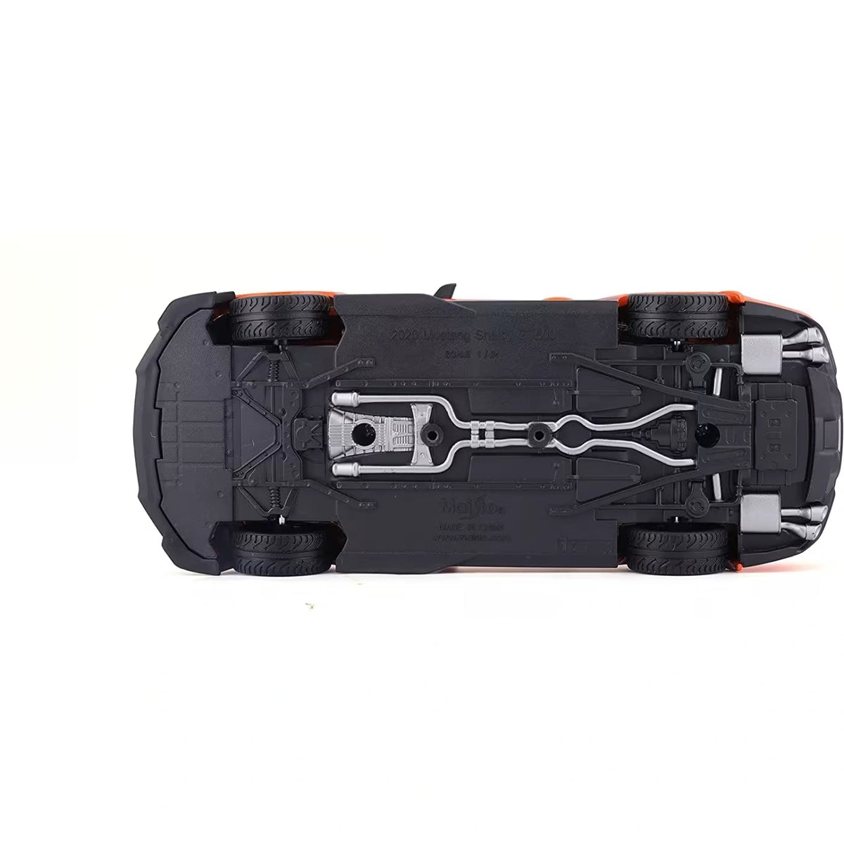 Maisto 2020 Ford Mustang Shelby GT500 underside view