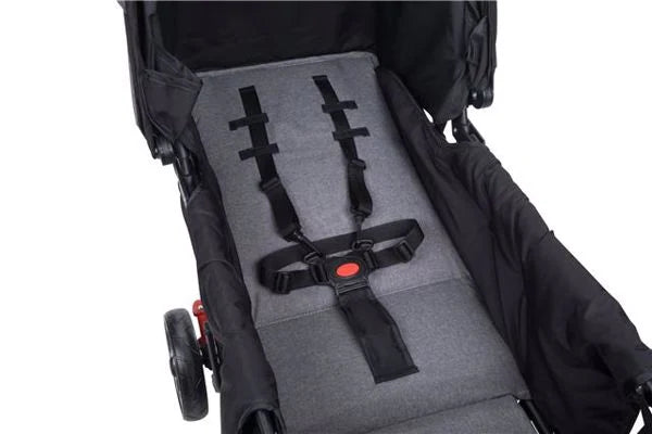 Safety 1st Teamy black tandem stroller close up of grey seat and harness