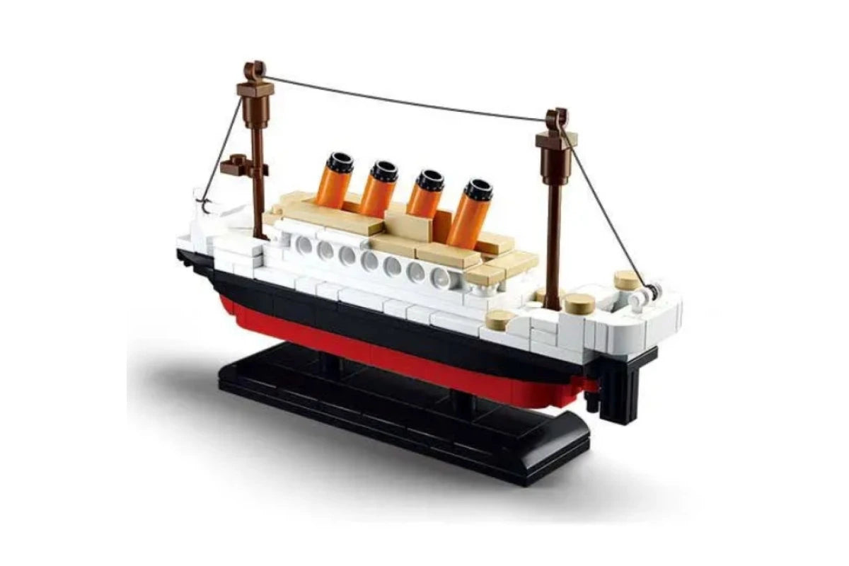 Sluban Titanic Small close angled view showing the four orange funnels, white upper decks, masts and rigging