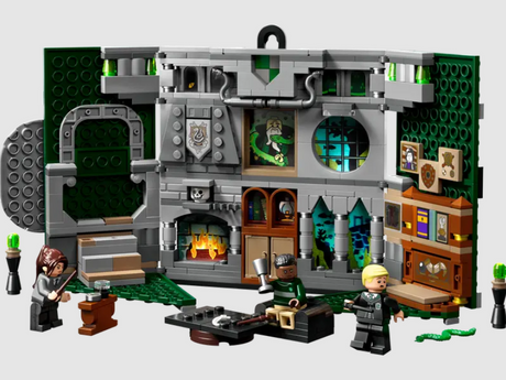Lego Harry Potter Slytherin House Banner - 76410