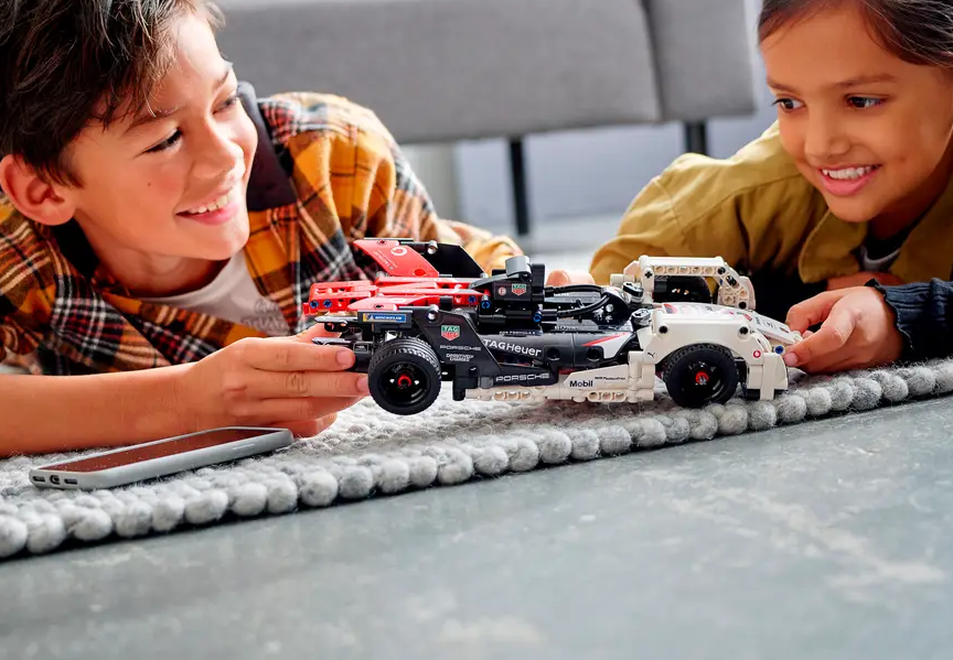 Lego Technic Formula E Porsche 99X Electric - 42137