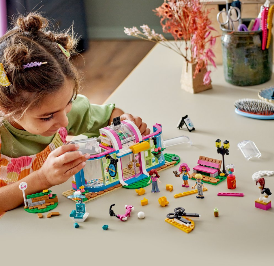 Lego Friends Hair Salon - 41743