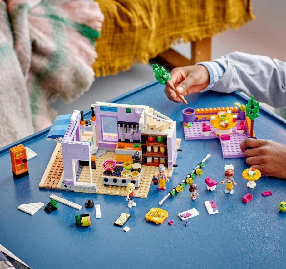 Lego Heartlake City Community Kitchen - 41747