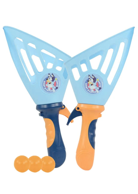 Bluey 4 in 1 Bumper Box of Garden Games bat and ball set showing two blue catch bats and three orange balls