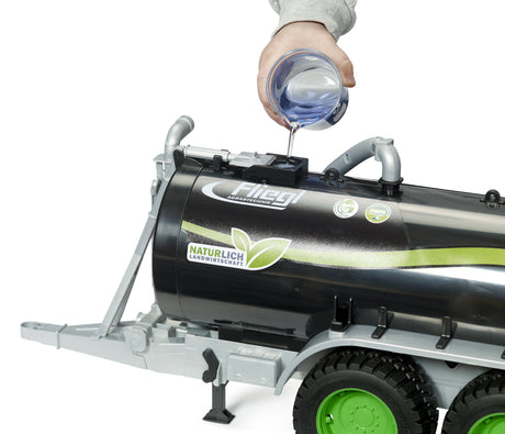 Bruder 1:16 Fliegl Barrel Trailer Jumbo Line farm toy trailer being filled with water through the tank opening