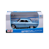 Maisto Chevrolet Impala SS 1964 1:24 diecast model in Special Edition retail box shown in side view