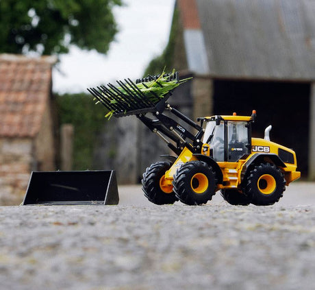 Britains JCB 419S Wheeled Loading Shoval