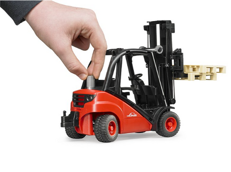 Bruder Linde Forklift H30D with 2 Pallets
