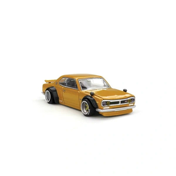 Kaido House Nissan Skyline 2000 GT-R Kaido Street V2 in Safari Gold, front three quarter view showing black wheel arches, gold wheels, round headlights and chrome front bumper