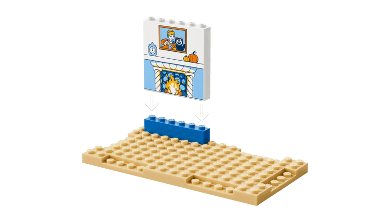 LEGO Starter Brick base and wall pieces for the Cinderella Animal Friends Castle set