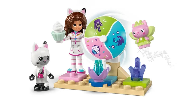Gabby, Kitty Fairy and Pandy Paws playing with spinner and accessories in LEGO 11205 – Ireland