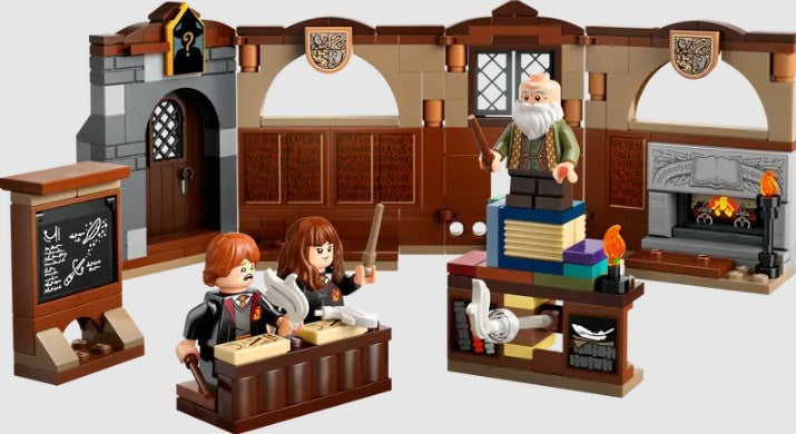 LEGO Harry Potter Charms Class 76442 – Hogwarts classroom with Ron, Hermione, and Professor Flitwick