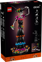 Back of the LEGO Ideas La Catrina 21372 box showing the completed figure, display poses and flower accessory