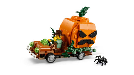 LEGO Jack-O'-Lantern Pickup Truck 40822 vehicle with the farmer minifigure and black spider