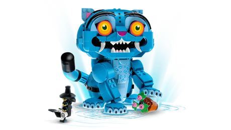 LEGO KPop Demon Hunters Derpy Tiger seated beside Sussie Bird and a tipped flowerpot