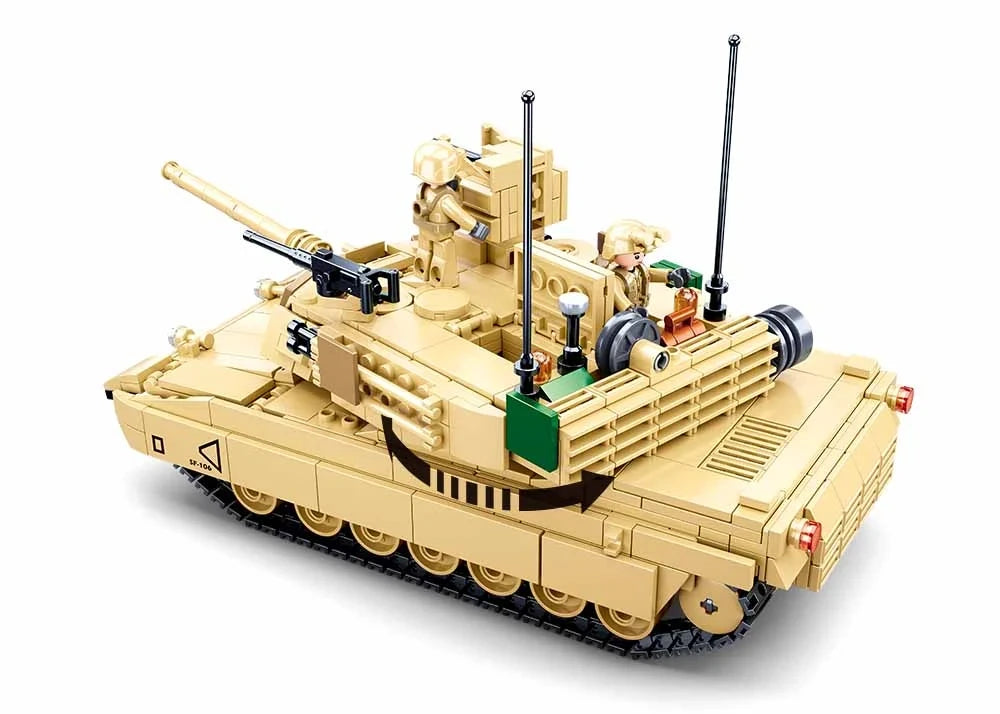 Sluban M1A2 SEP V2 Abrams rear angled view showing the turret, antennas, tracked base and 2 soldier figures