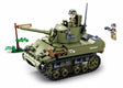Sluban WWII M5 Light Tank front angled view showing the tracked tank, turret, main gun and soldier figures