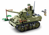 Sluban WWII M5 Light Tank front angled view showing the tracked tank, turret, main gun and soldier figures