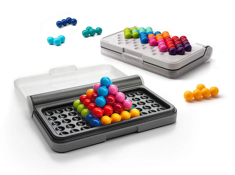 IQ Puzzler Pro board open showing 2D and 3D logic puzzle setup – Ireland