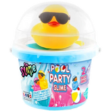 So Slime Ducky Pool Party bucket containing blue slime, topped with a yellow rubber duck wearing black sunglasses inside a clear domed lid, with colourful Pool Party Slime packaging.