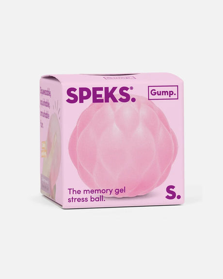 Speks Gump Surface Quilt squishy in retail packaging with pink rounded quilt texture visible through the front