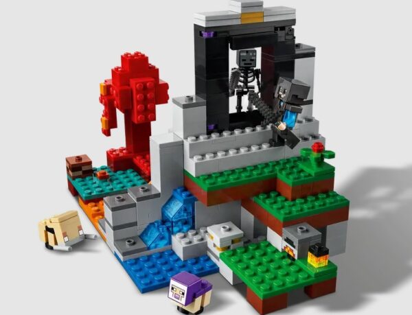 Lego Minecraft The Ruined Portal - 21172