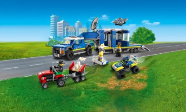 Lego City Police Mobile Command Truck - 60315