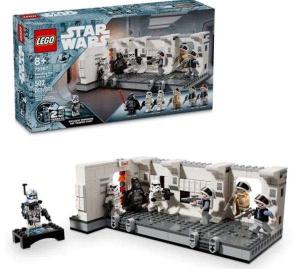 Lego Star Wars Boarding the Tantive IV - 75387